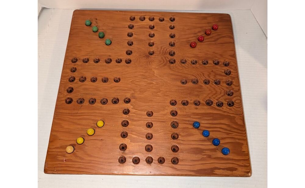 Vintage (or Wahoo) 4 Player Marble Board Game Old Rare